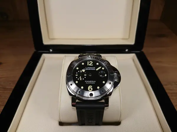 PANERAİ SUBMERSİBLE PAM 01024